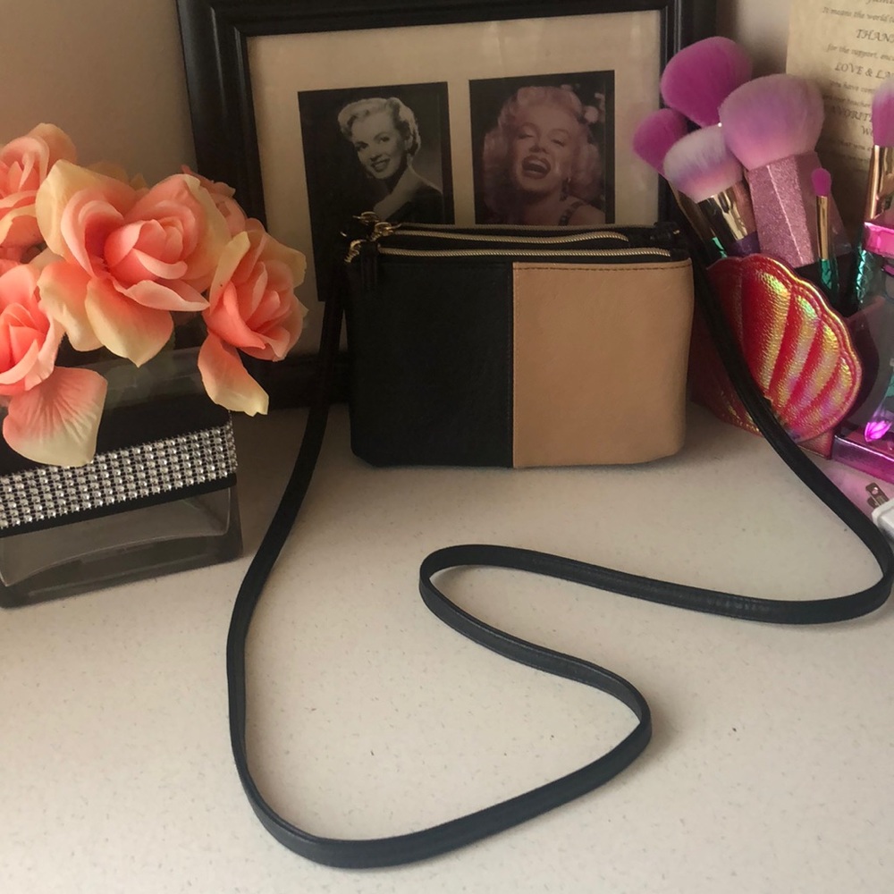 Small tan and black purse